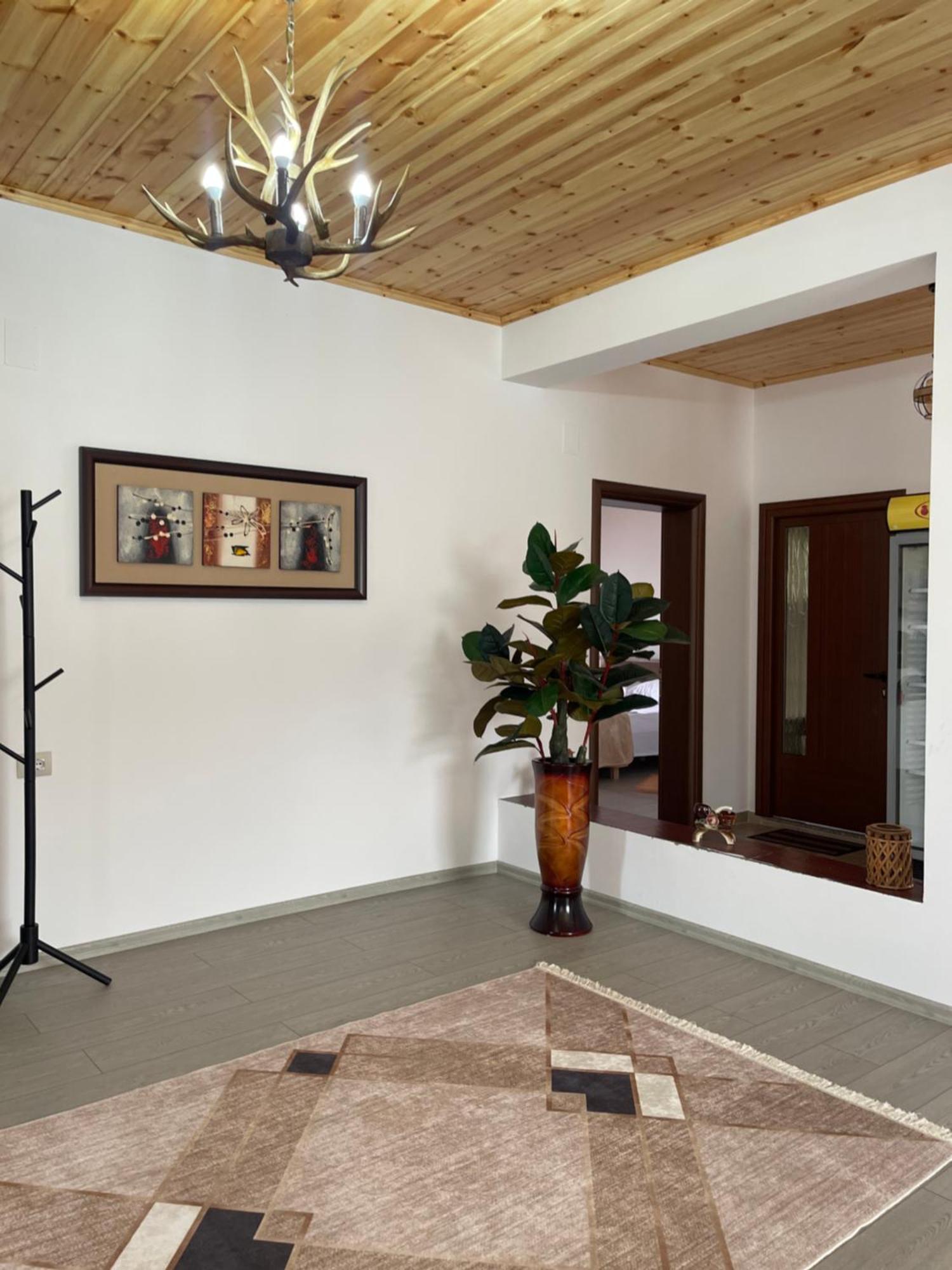 Georgemishel Guest House Berat Exterior photo