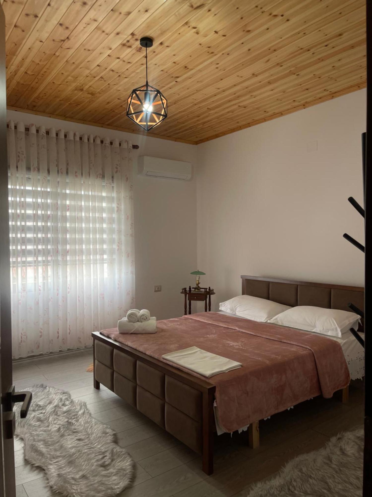 Georgemishel Guest House Berat Exterior photo